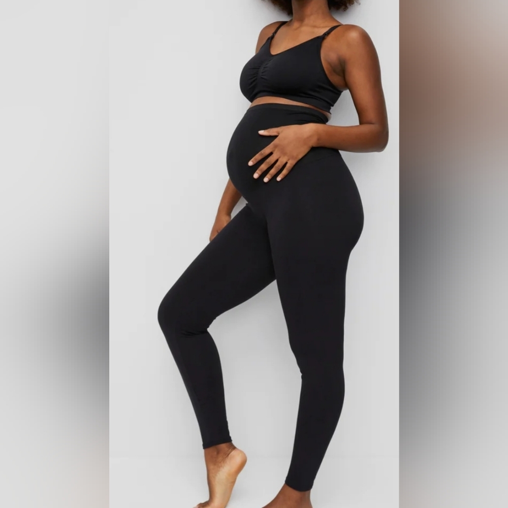 Motherhood Maternity leggings size small